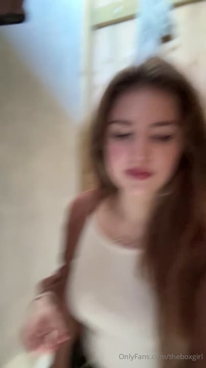 Video 947488 from theboxgirl / alyssaohsofamous