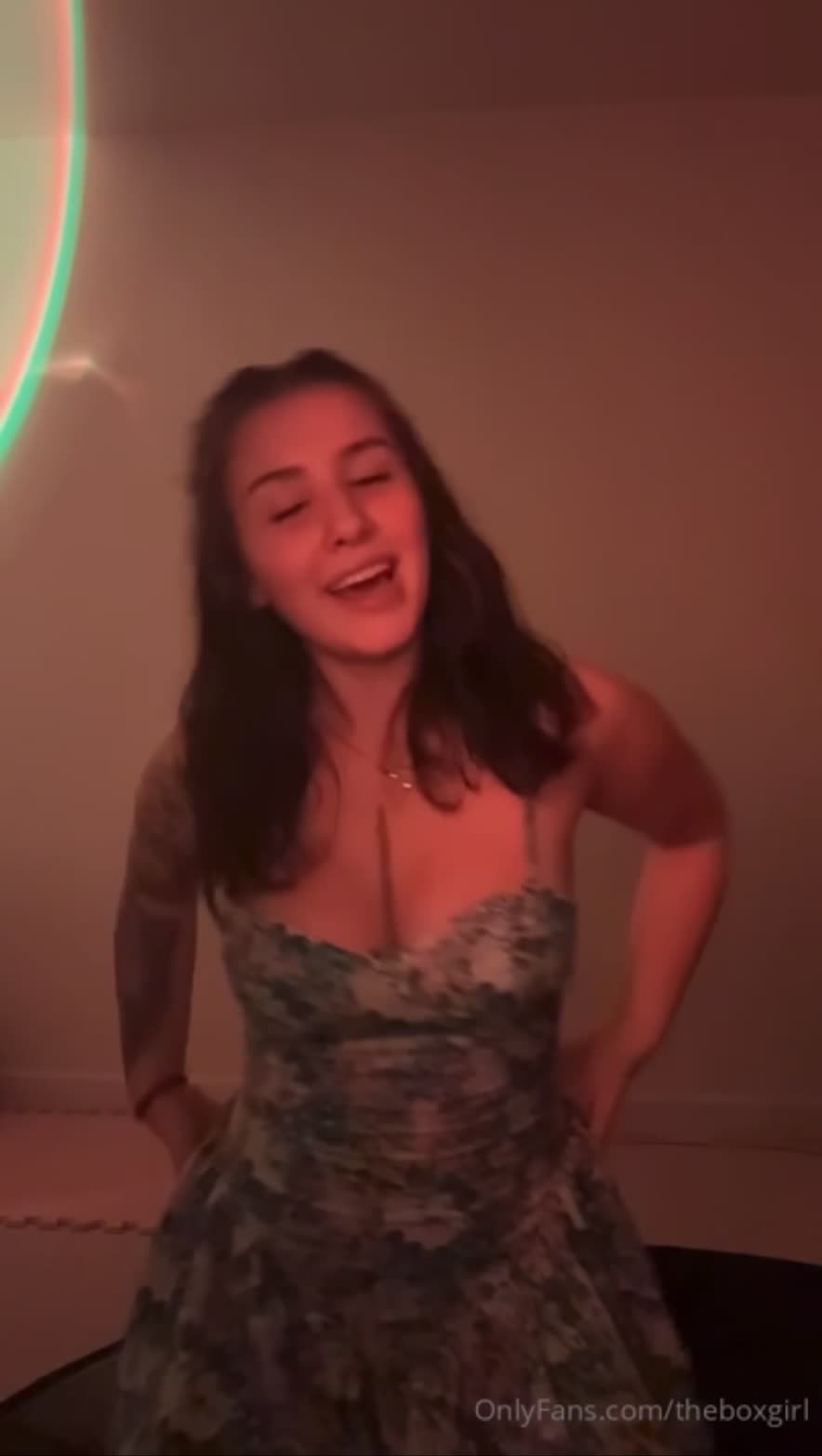 Video 947514 from theboxgirl / alyssaohsofamous