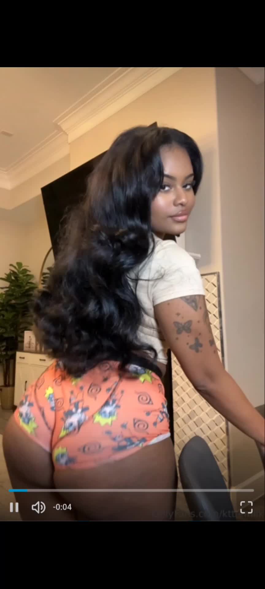 Video 948049 from kttyverse / kttiemilk