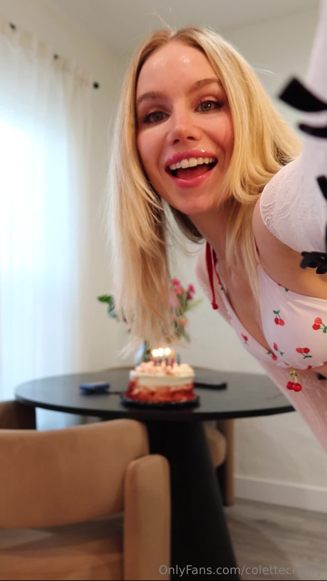 Video 951921 from Colette Cherry | colettecherry