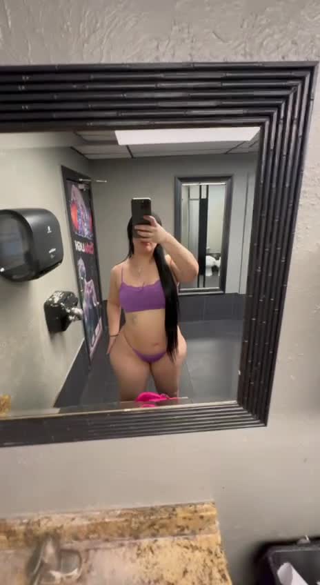 Video 952239 from nixieneutron / theonly.aerickaa