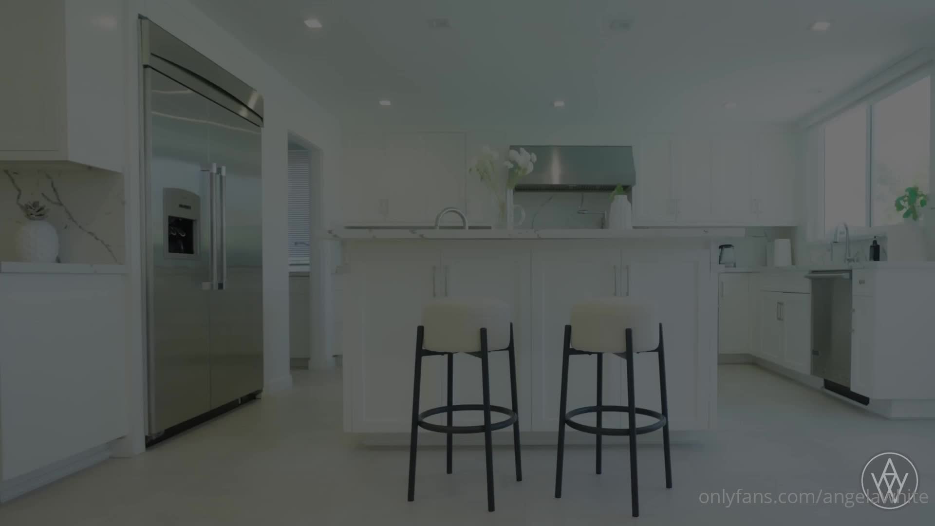 Video 968196 from Angela White