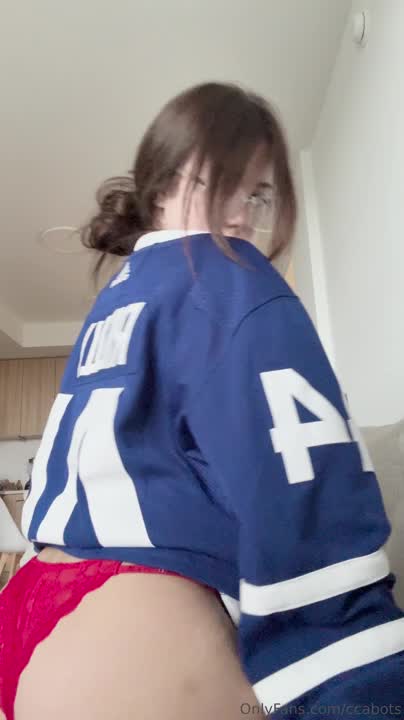 Video 969468 from Sierra Cabot