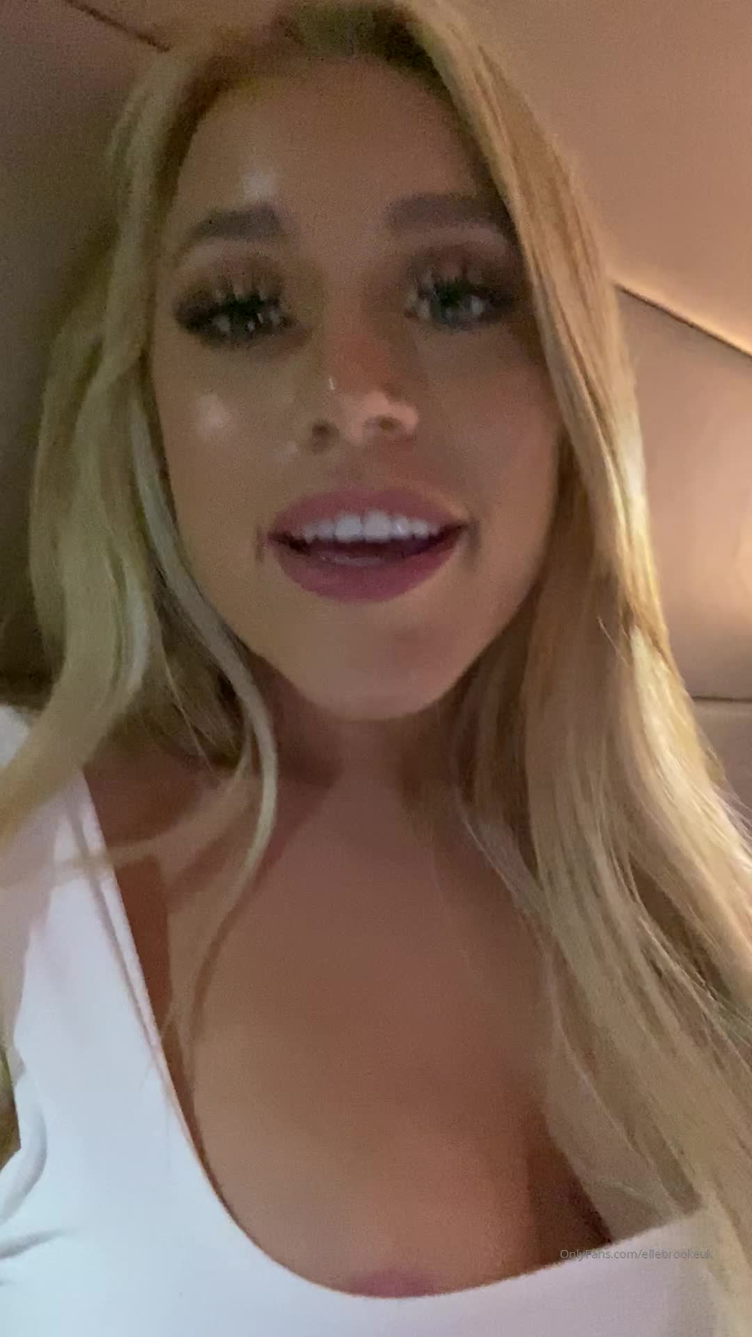 Video 972632 from Elle Brooke