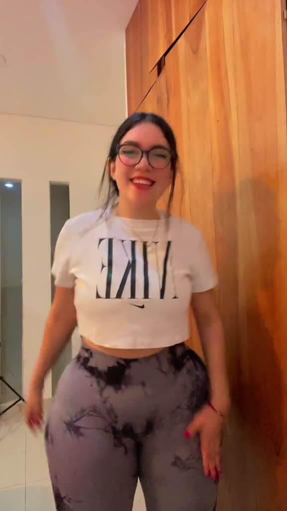 Video 1019645 from Valeria Alcalá