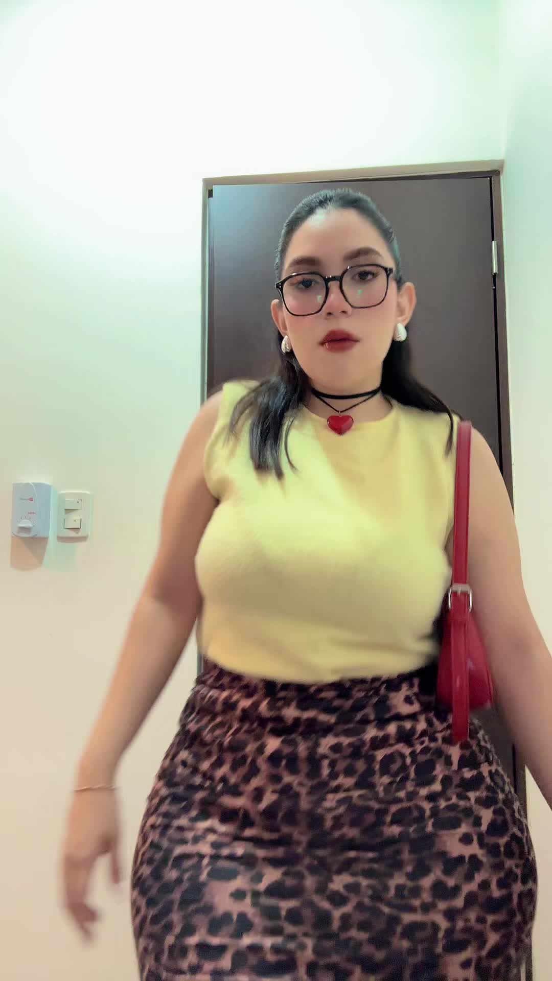 Video 1019694 from Valeria Alcalá