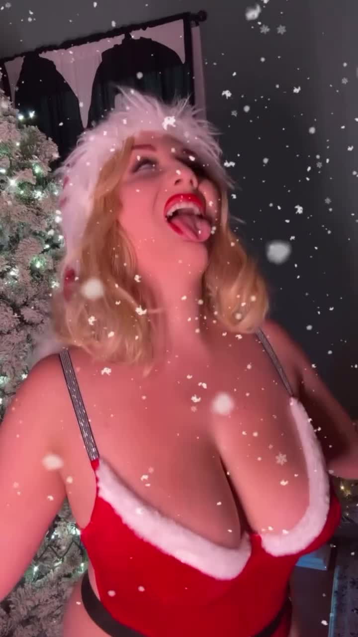 Video 1020253 from Pink Fox / Erin Eevee