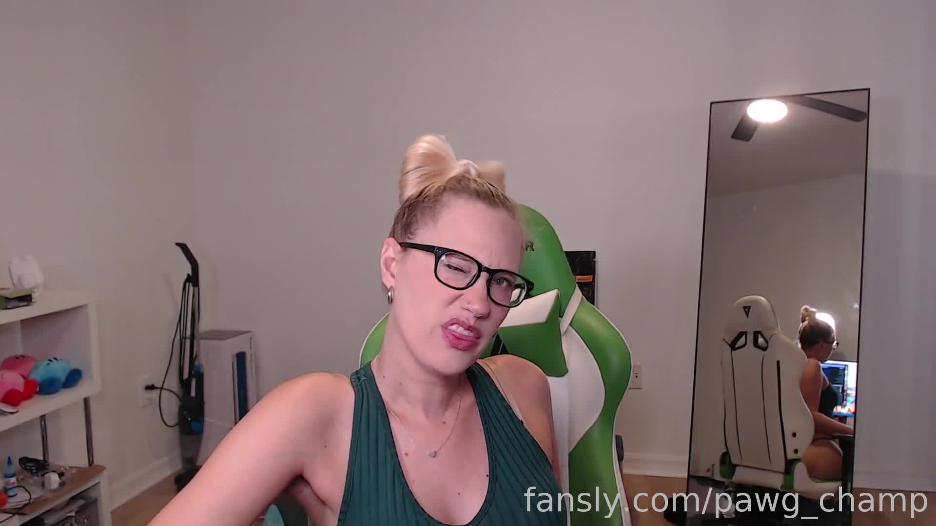 Video 1021401 from Jenbear92