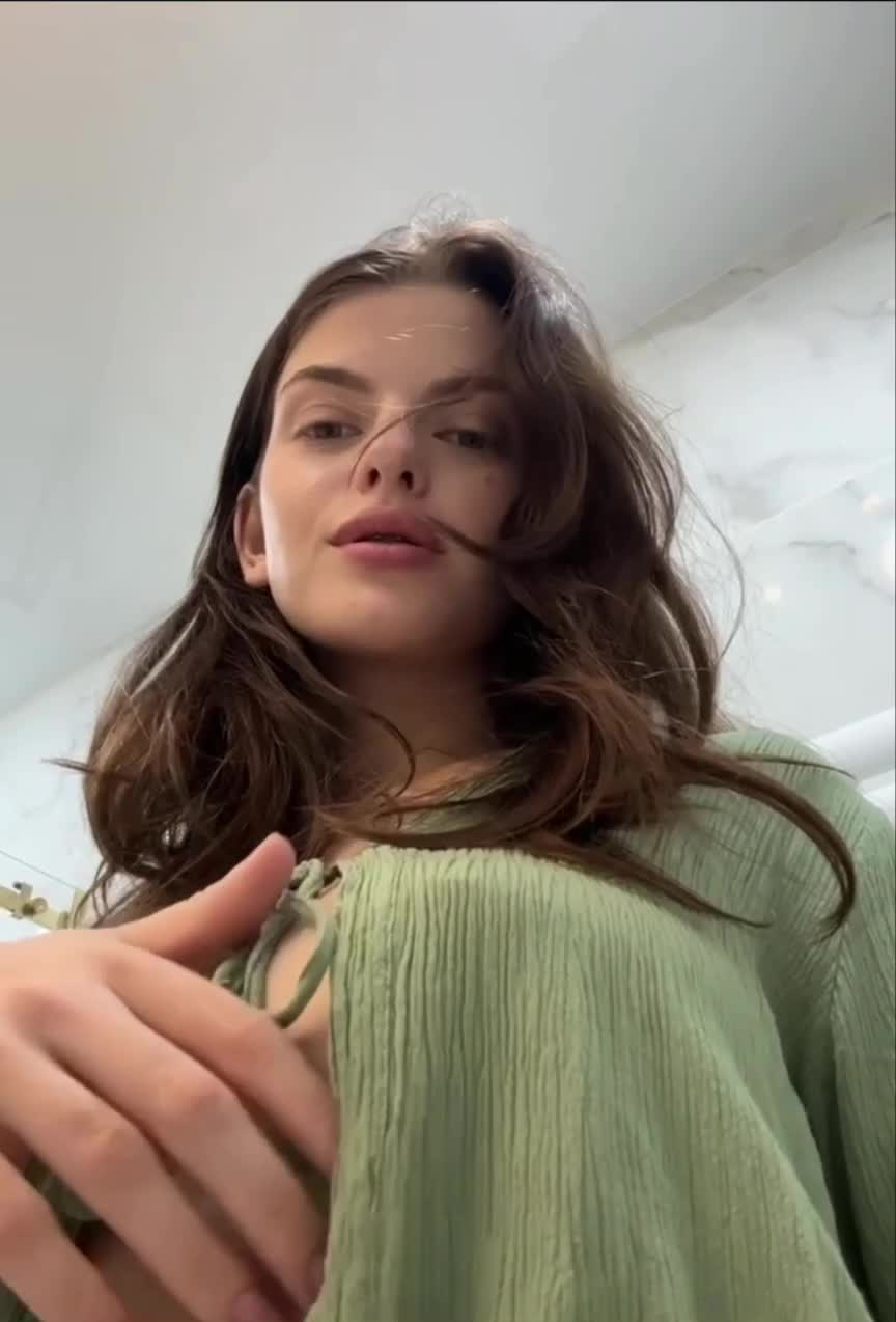 Video 1022274 from anna_baby_18 - Anna sweetie