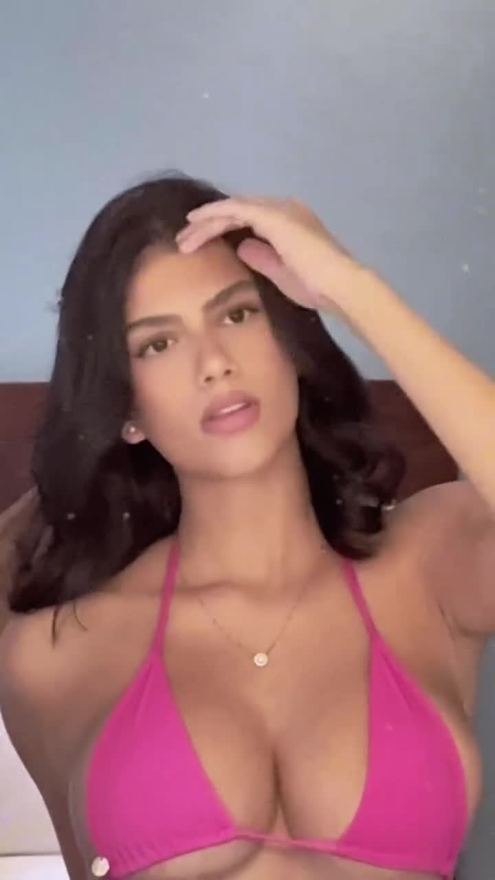 Video 1022992 from Victtoria Medeiros