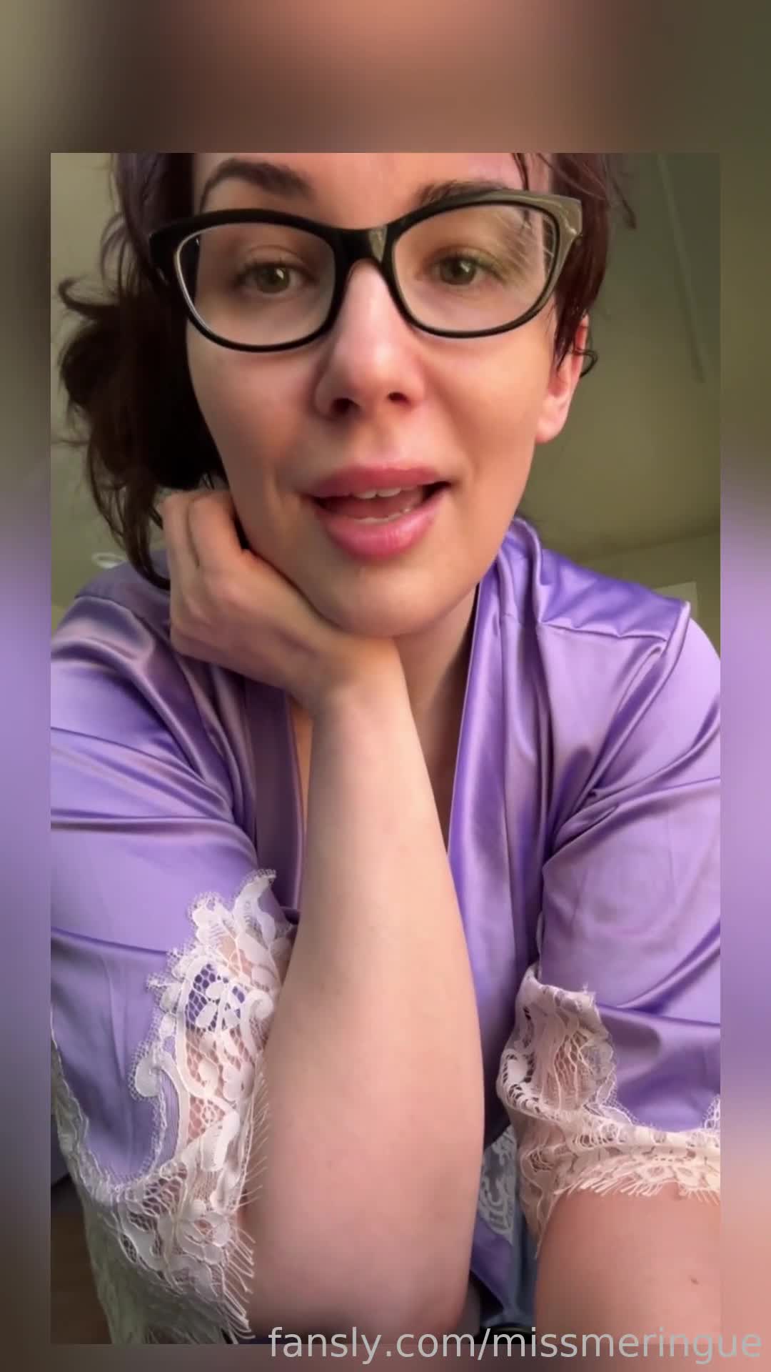 Video 1023082 from Miss-Meringue