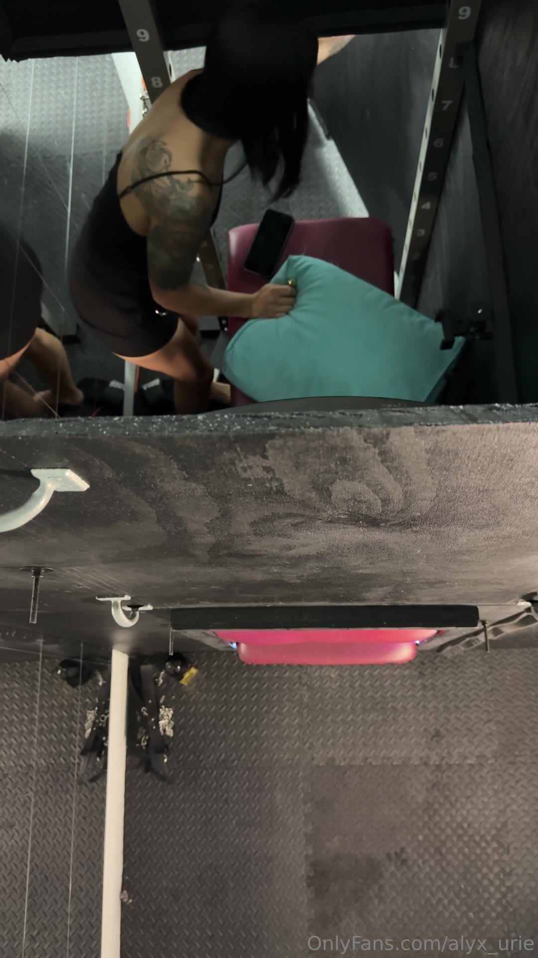 Video 1025343 from Alyx Urie | HoustonHotwife | backshotbarbie96