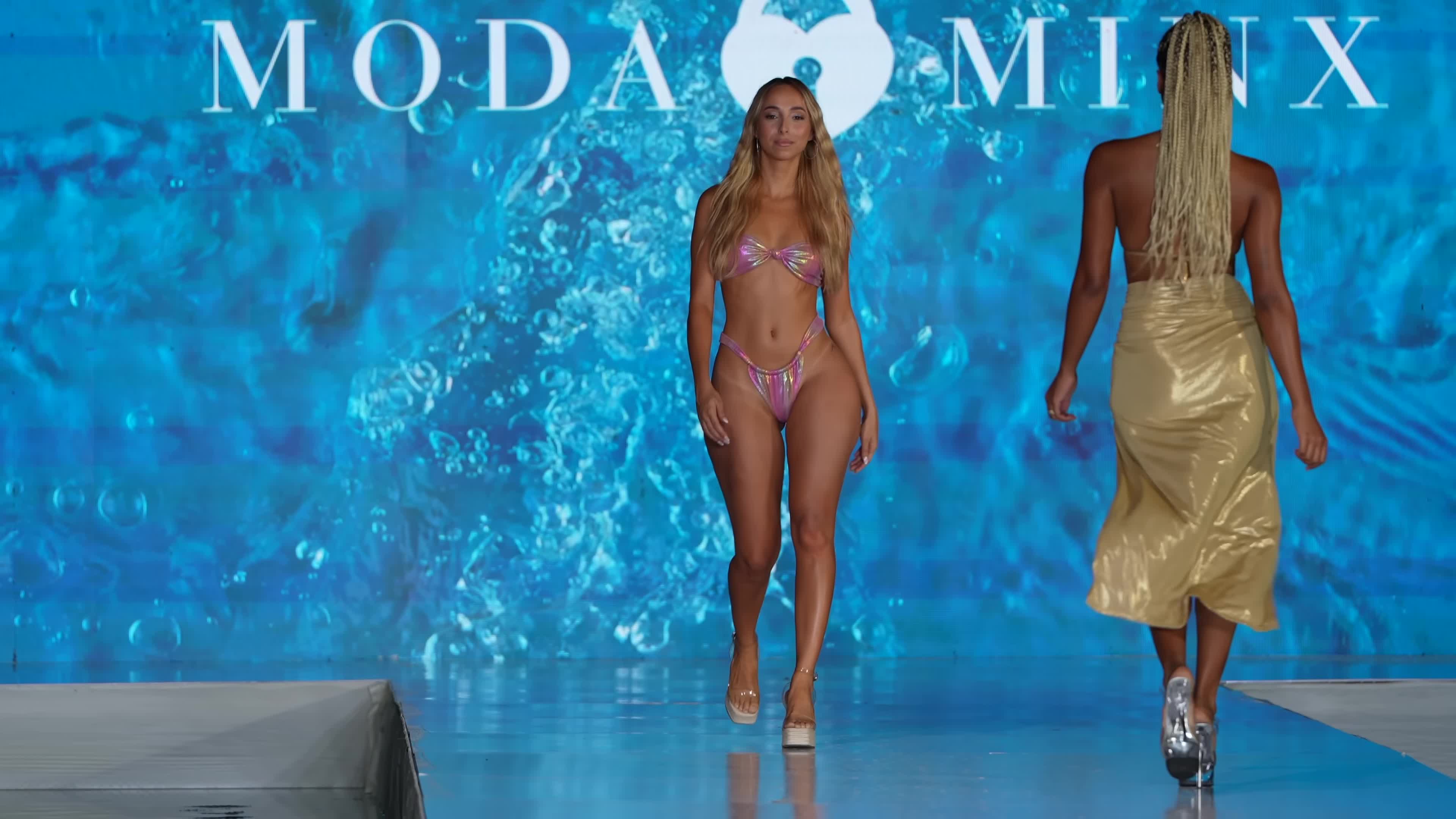 Video 1025835 from Beatriz Corbett