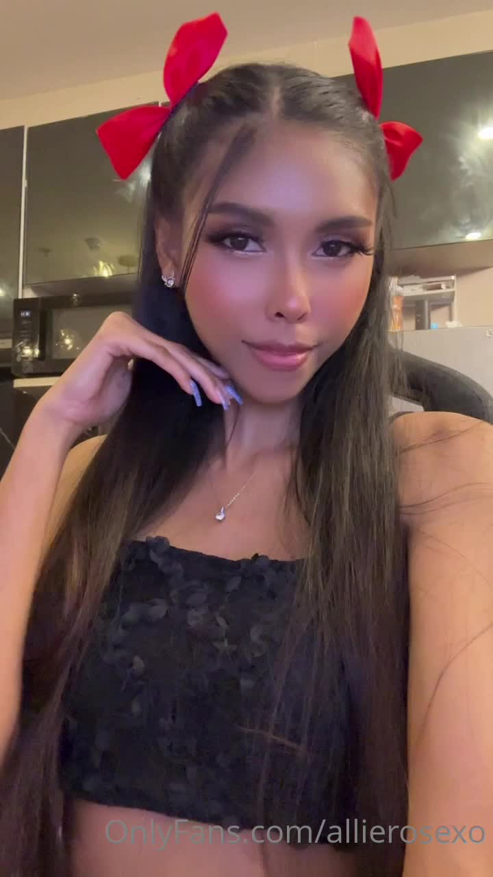 Video 1027562 from Allie Rose | allierosexo