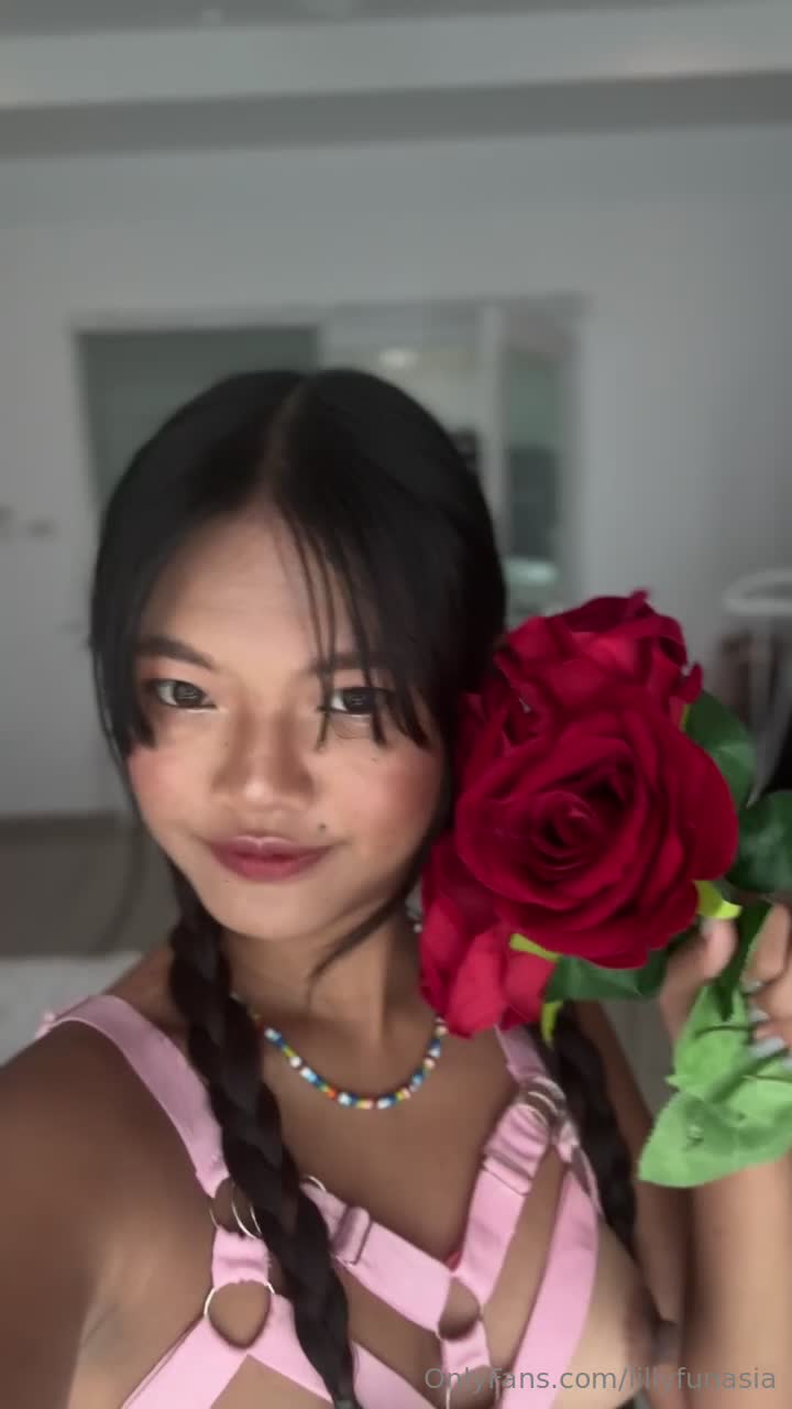 Video 1029165 from @lillyfunasia