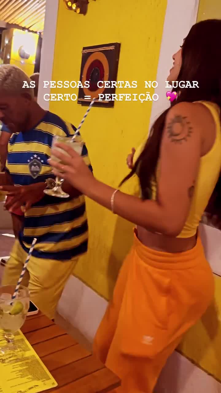 Video 1029928 from Victtoria Medeiros