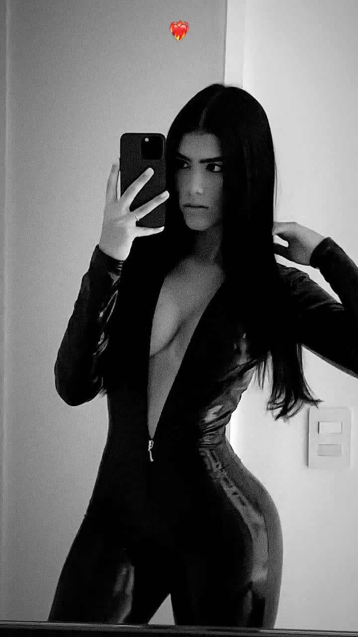 Video 1029946 from Victtoria Medeiros