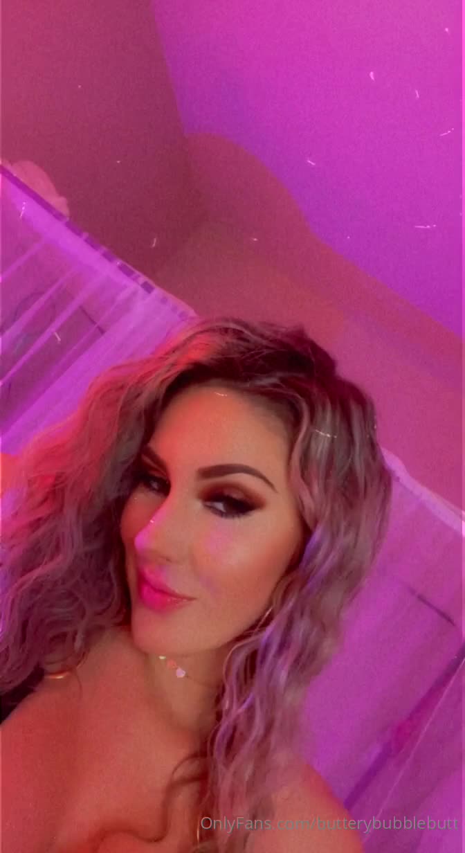 Video 1030206 from Butterybubblebutt / Brittany Benz