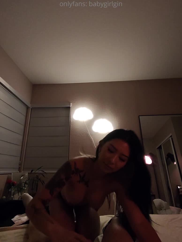 Video 1031073 from Ginny.yoon / babygirlgin
