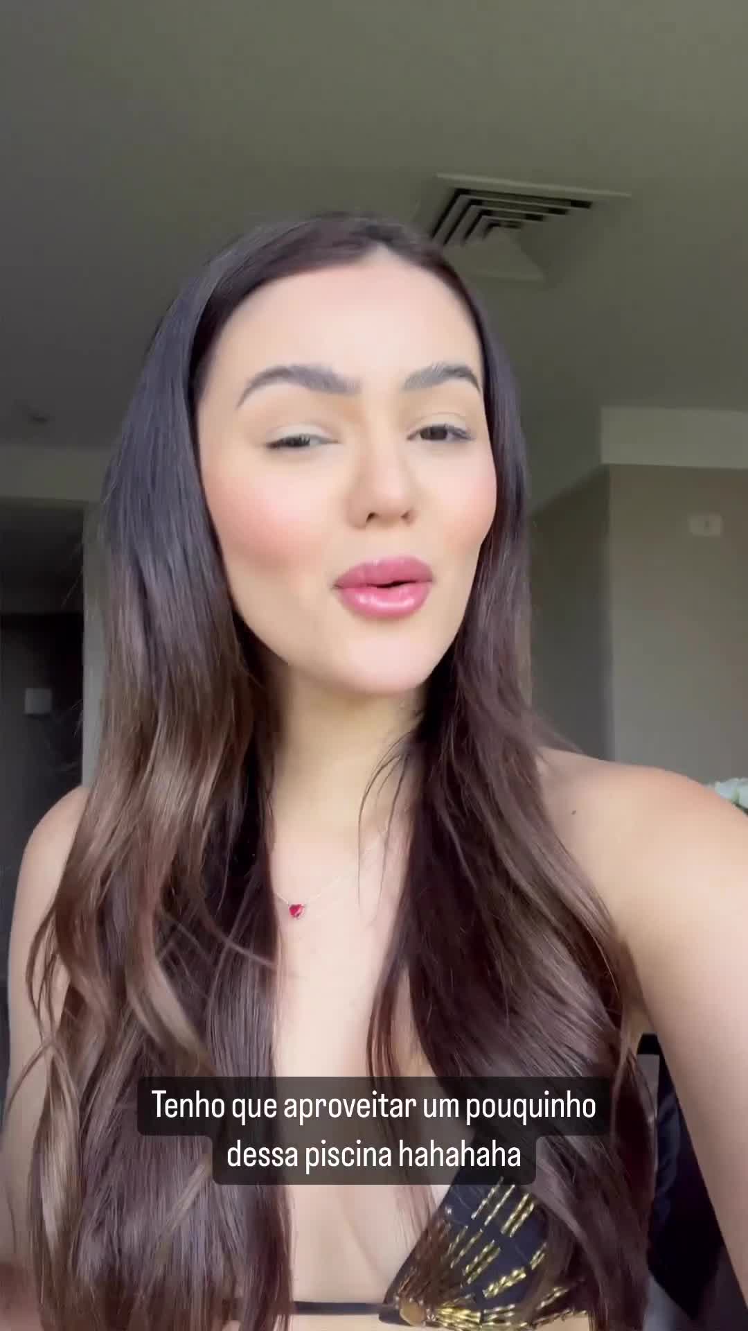 Video 1031601 from Eslovênia Marques (ex-BBB)