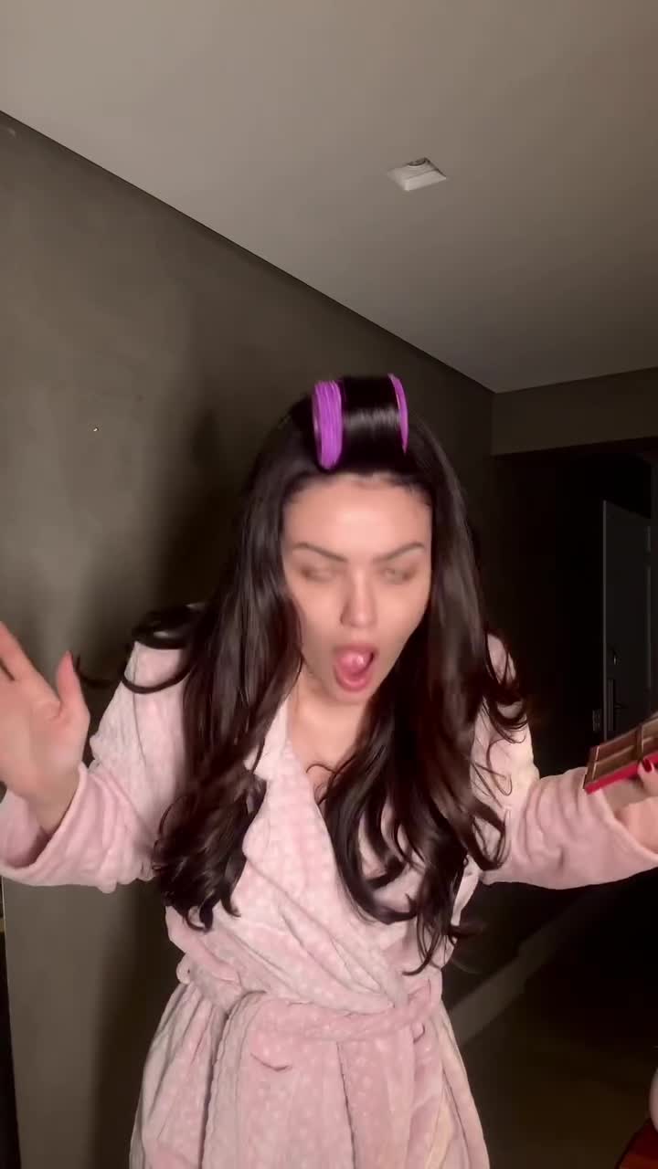 Video 1031622 from Eslovênia Marques (ex-BBB)