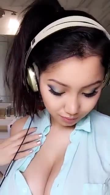 Video 1032104 from Fran / Frana_ow / Franplayshalo