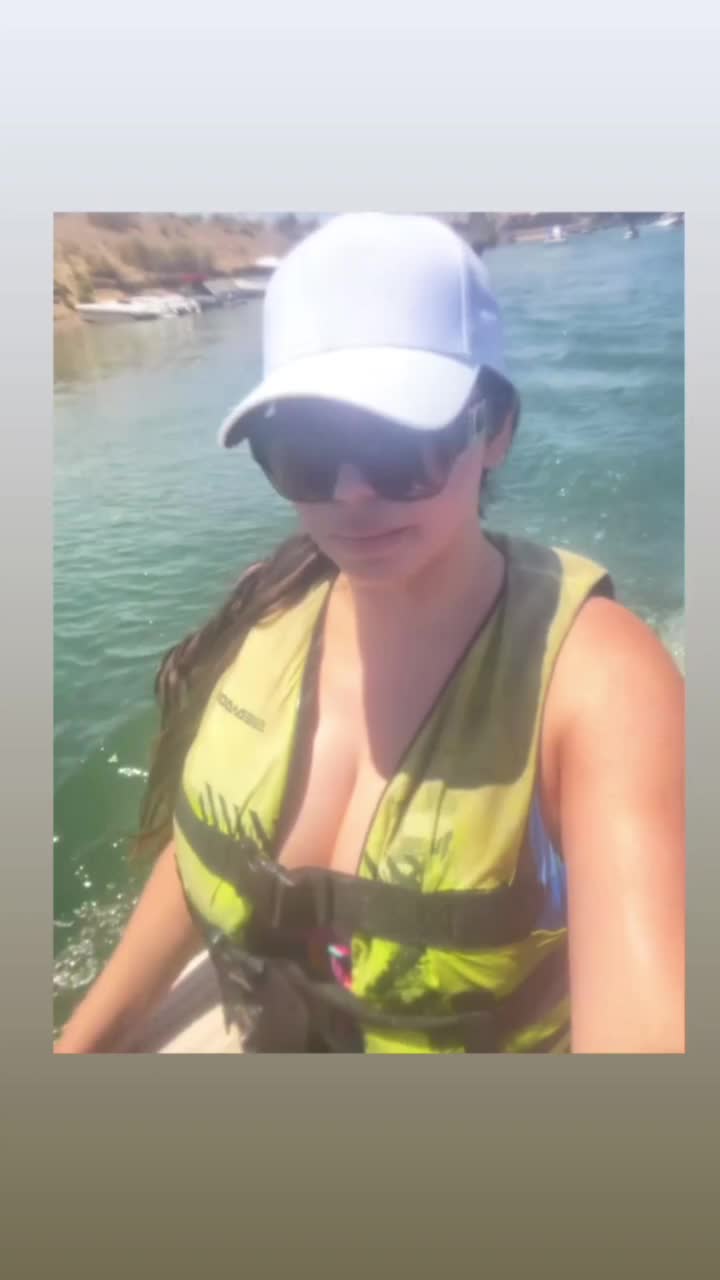 Video 1032256 from Adept