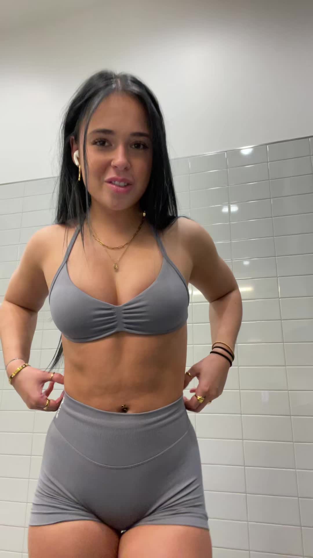 Video 1032578 from garfgains / callmegarf