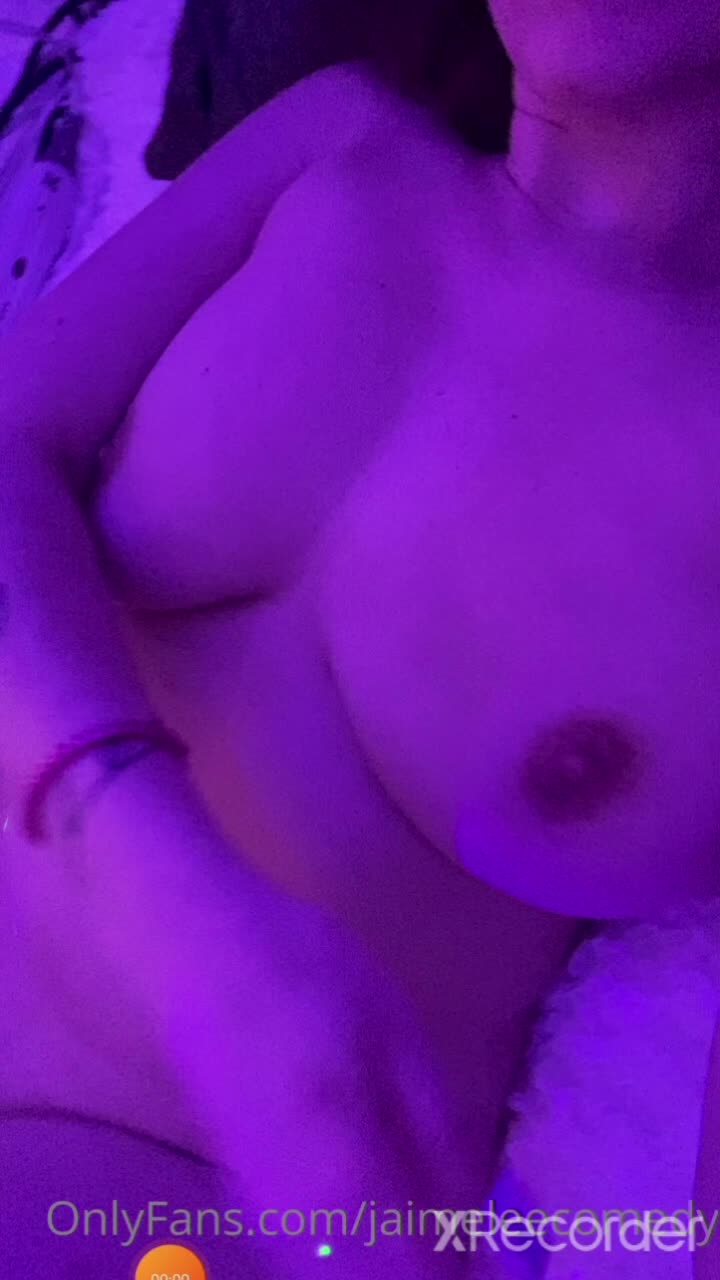 Video 1032619 from jaimeleecomedy / Jaime Lee Simmons