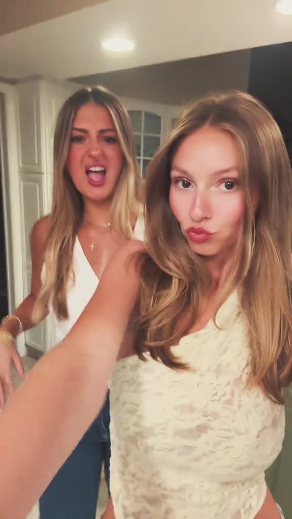 Video 1034935 from Mia Steele - miagsteele