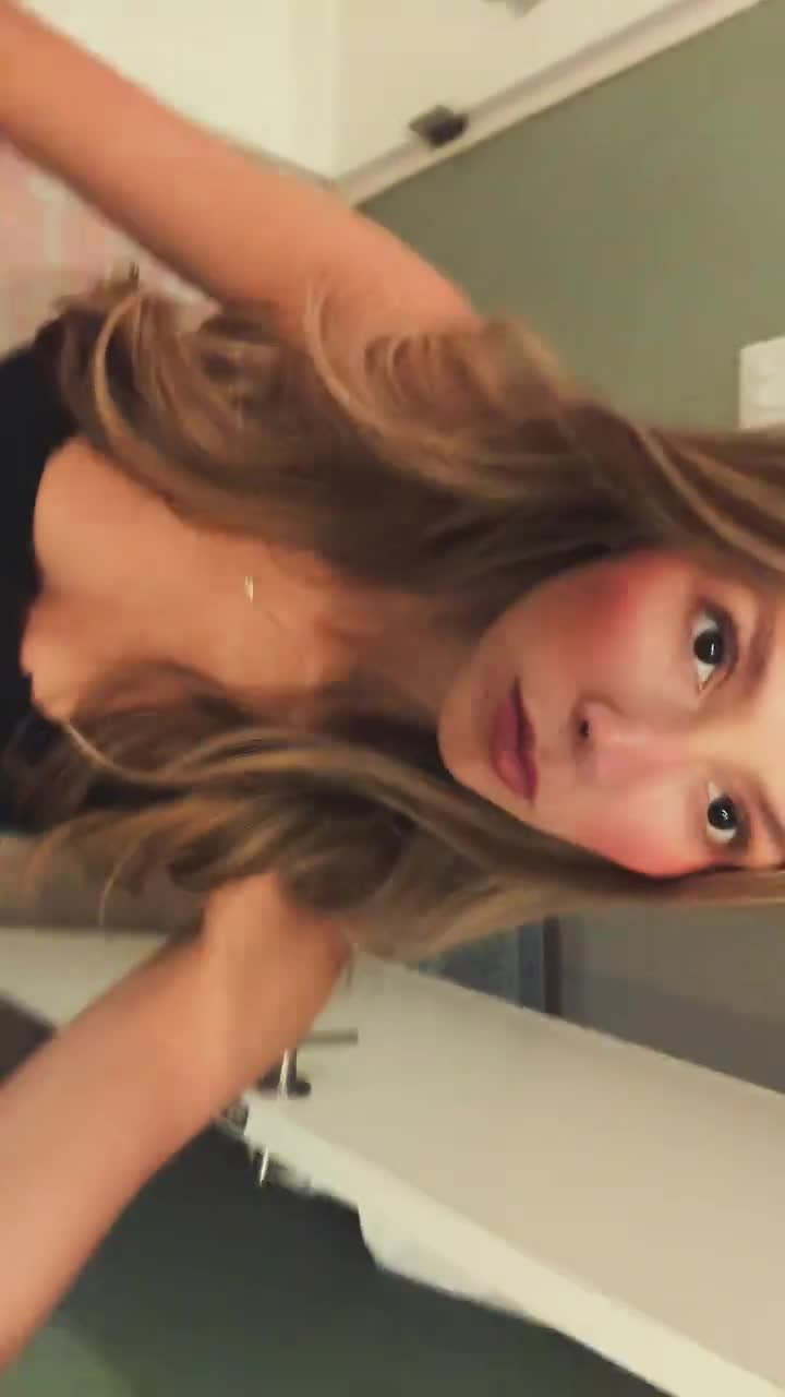 Video 1035220 from Mia Steele - miagsteele