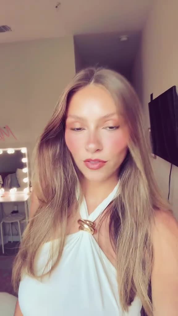 Video 1035261 from Mia Steele - miagsteele