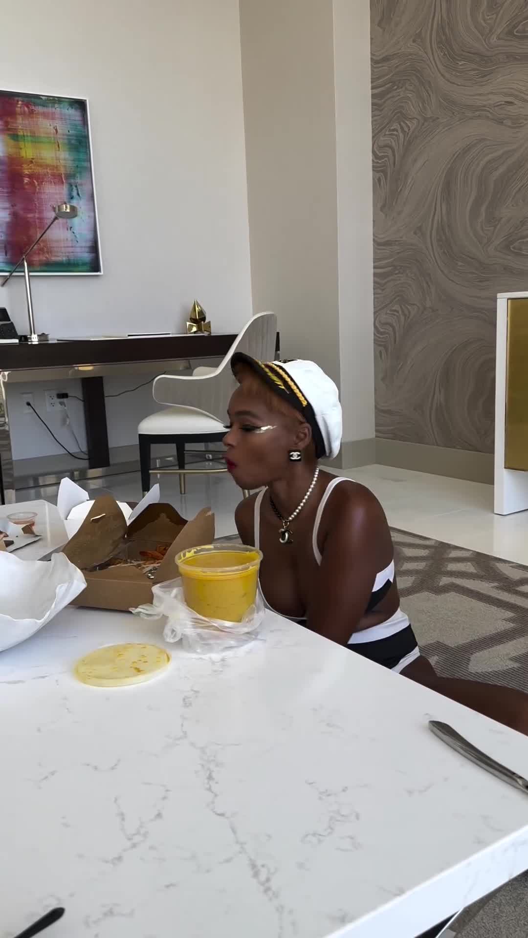 Video 1035882 from Janelle “Jane” Monáe