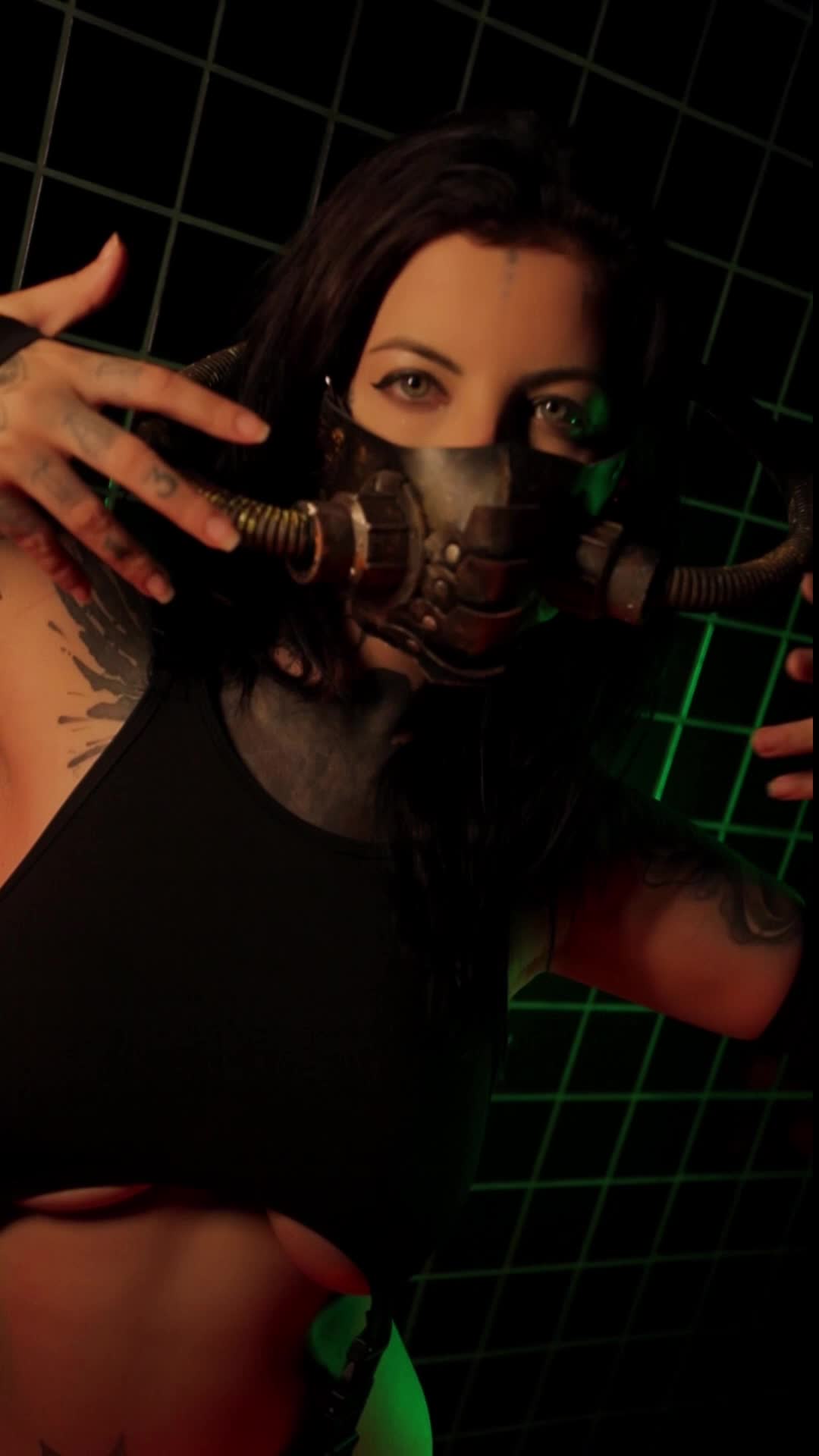 Video 1036365 from Marjo Suicide