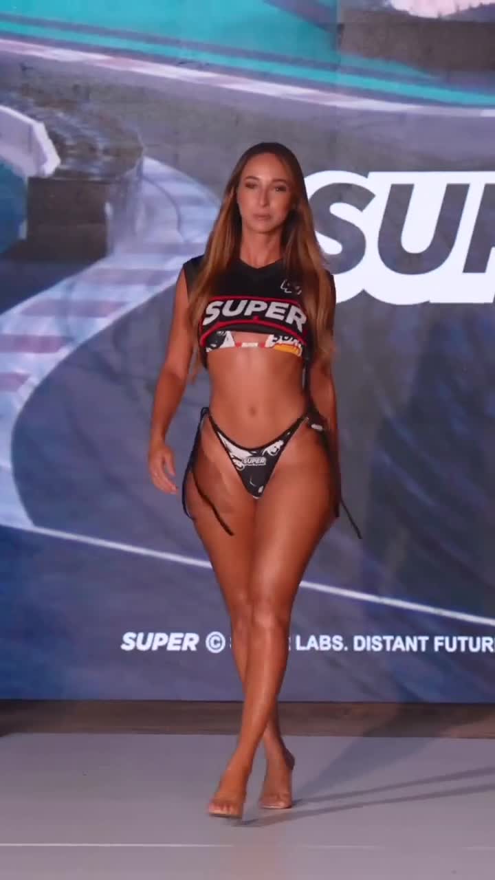 Video 1038132 from Beatriz Corbett