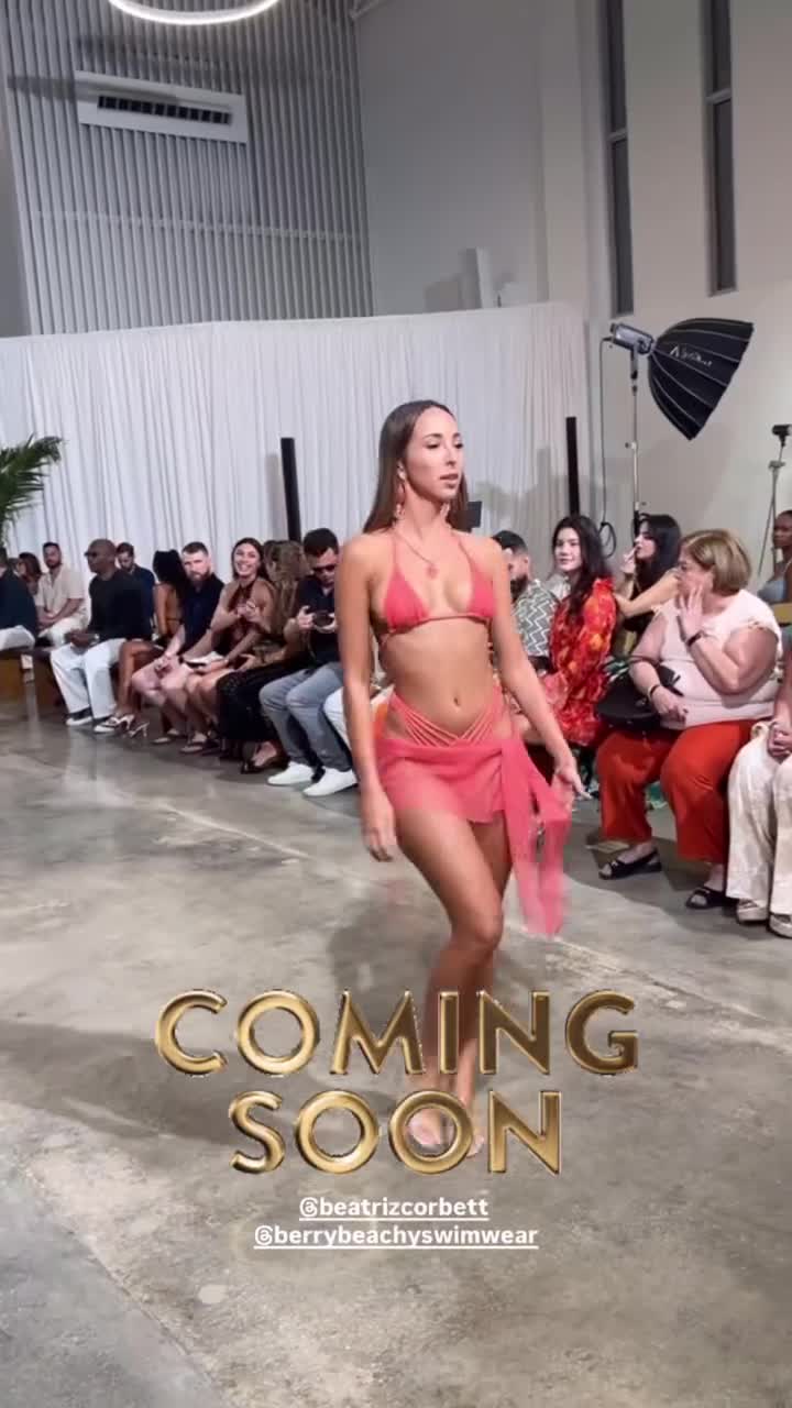 Video 1038133 from Beatriz Corbett
