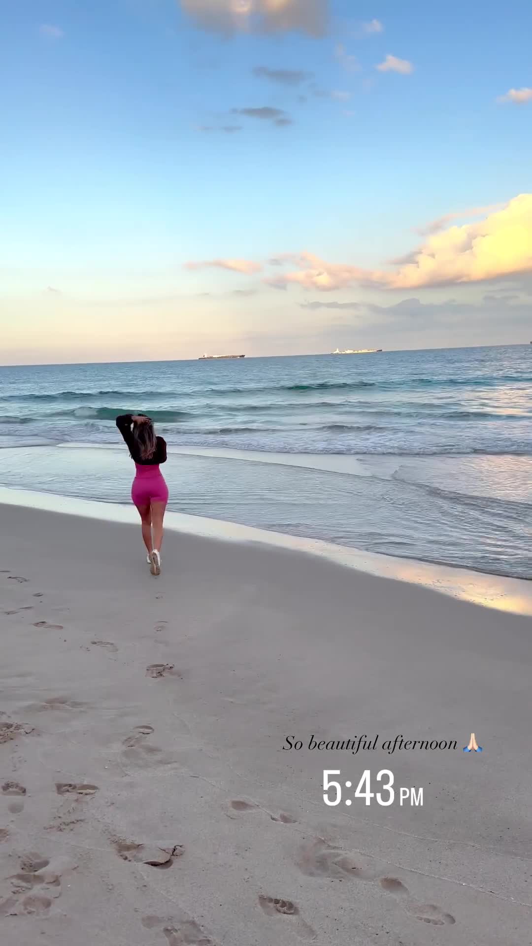 Video 1038145 from Beatriz Corbett