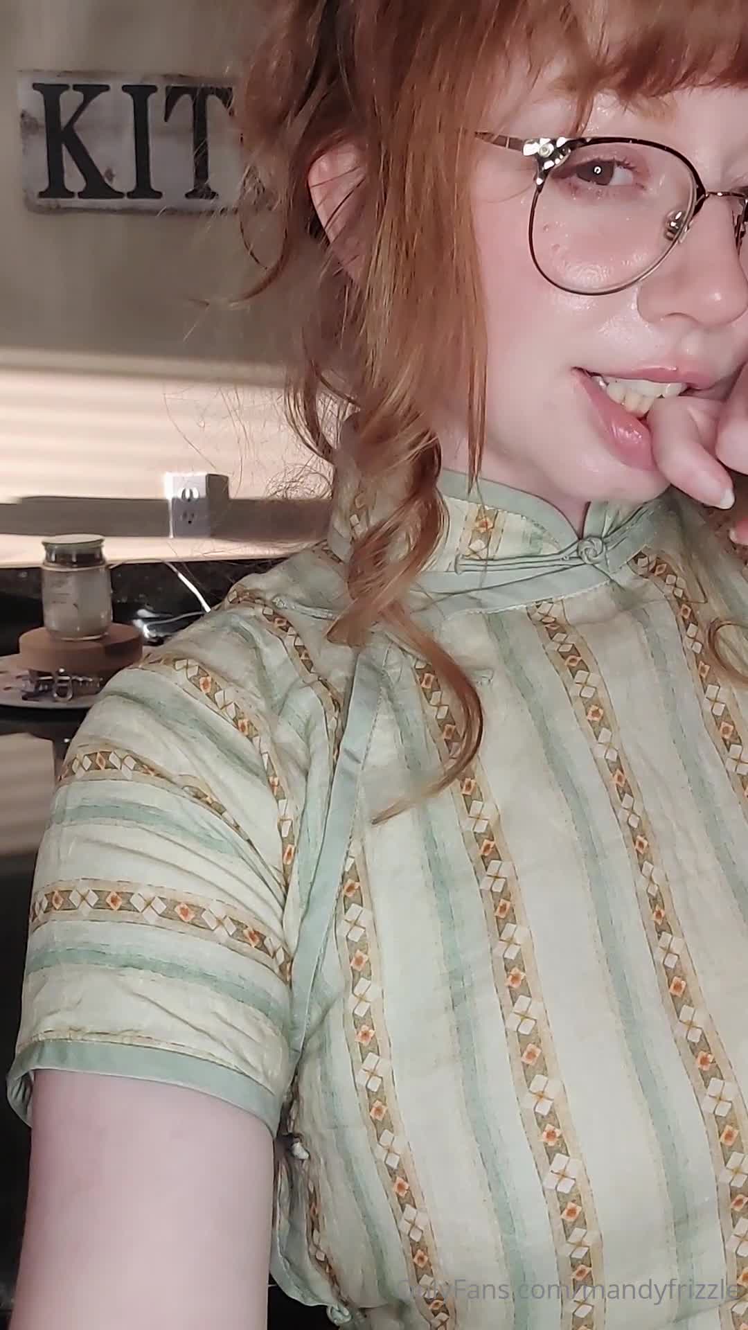 Video 1041217 from MandyFrizzle / SandyFrizzle