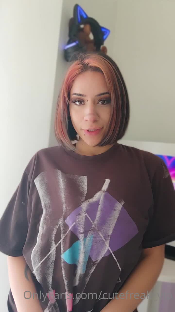 Video 1042986 from CUTE FREAK / CuteFreak