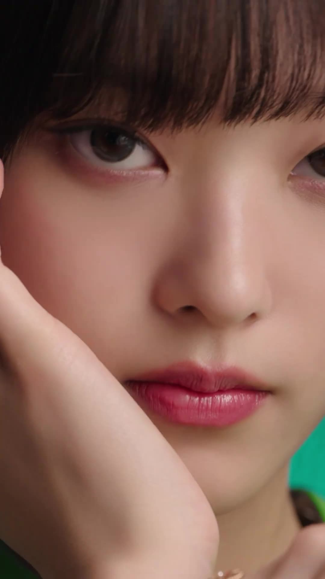 Video 1043521 from Haerin / NewJeans