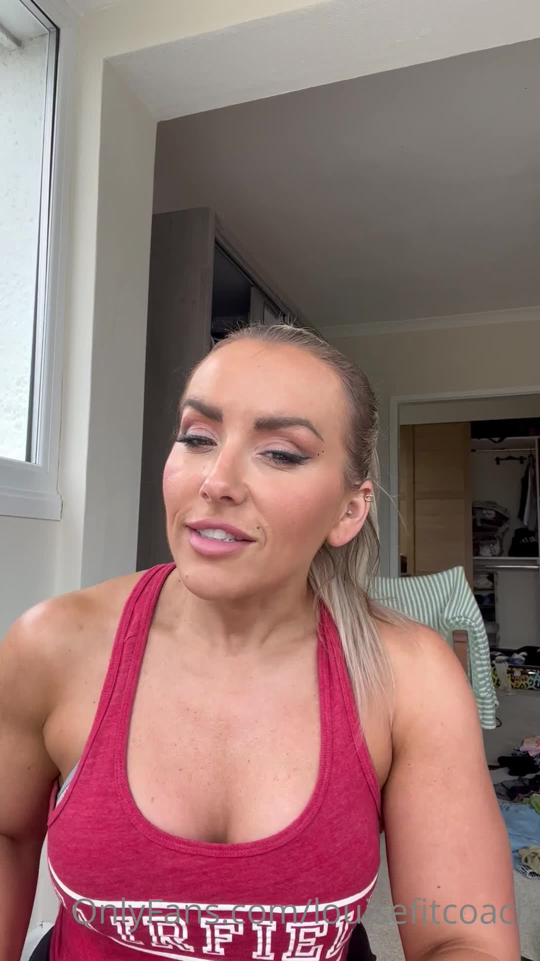 Video 1044194 from LouiseFitcoach / Louise_Fitcoach