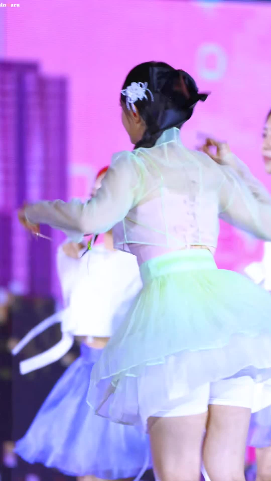 Video 1044483 from Haerin / NewJeans