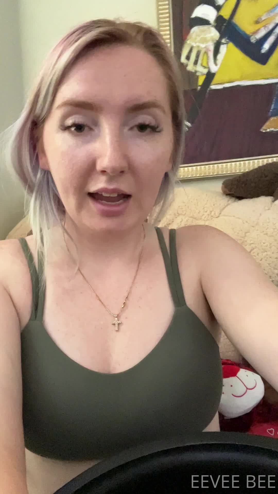 Video 1044715 from Eevee Bee