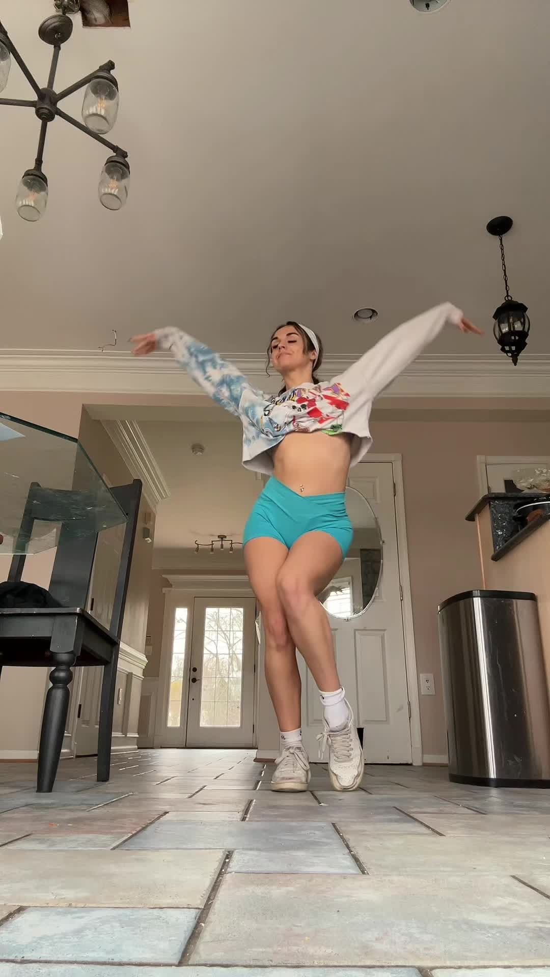 Video 1045212 from Gabby J David