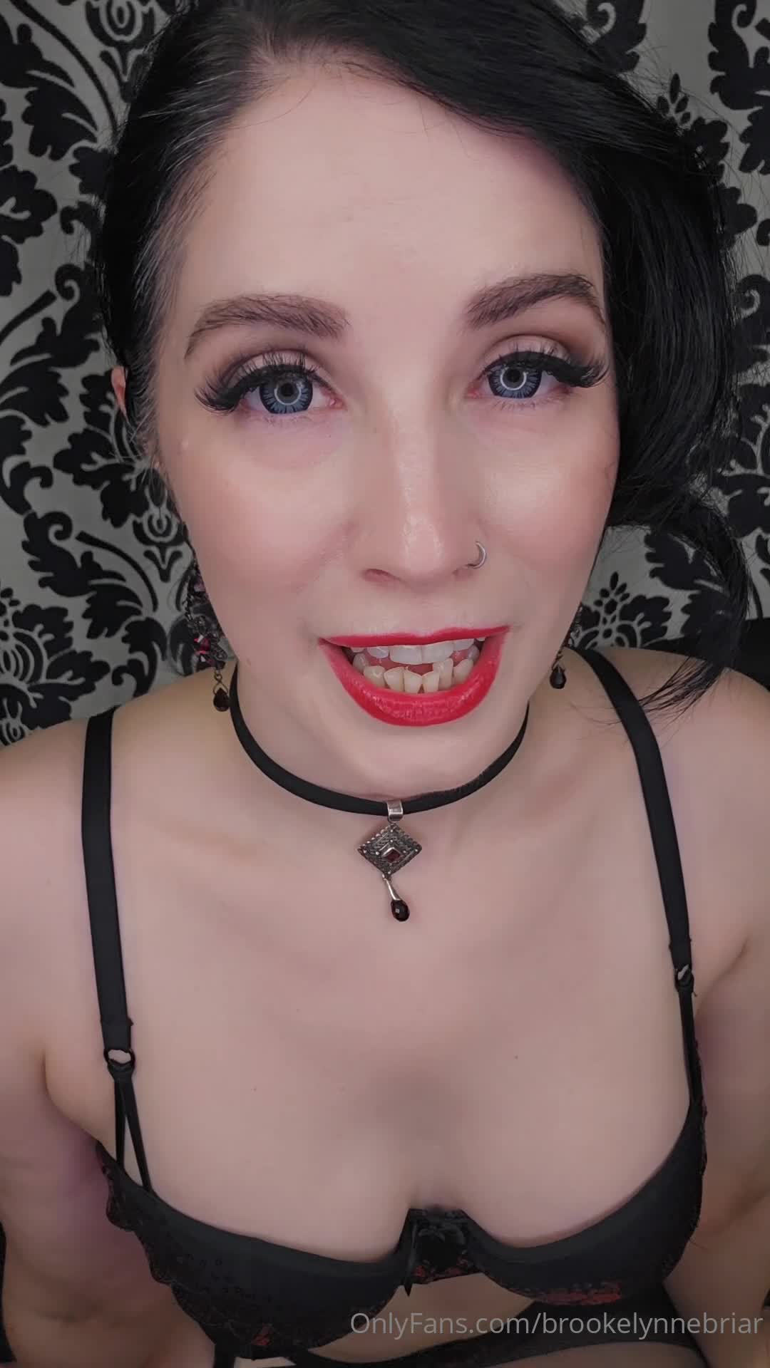 Video 1045586 from Brookelynne Briar