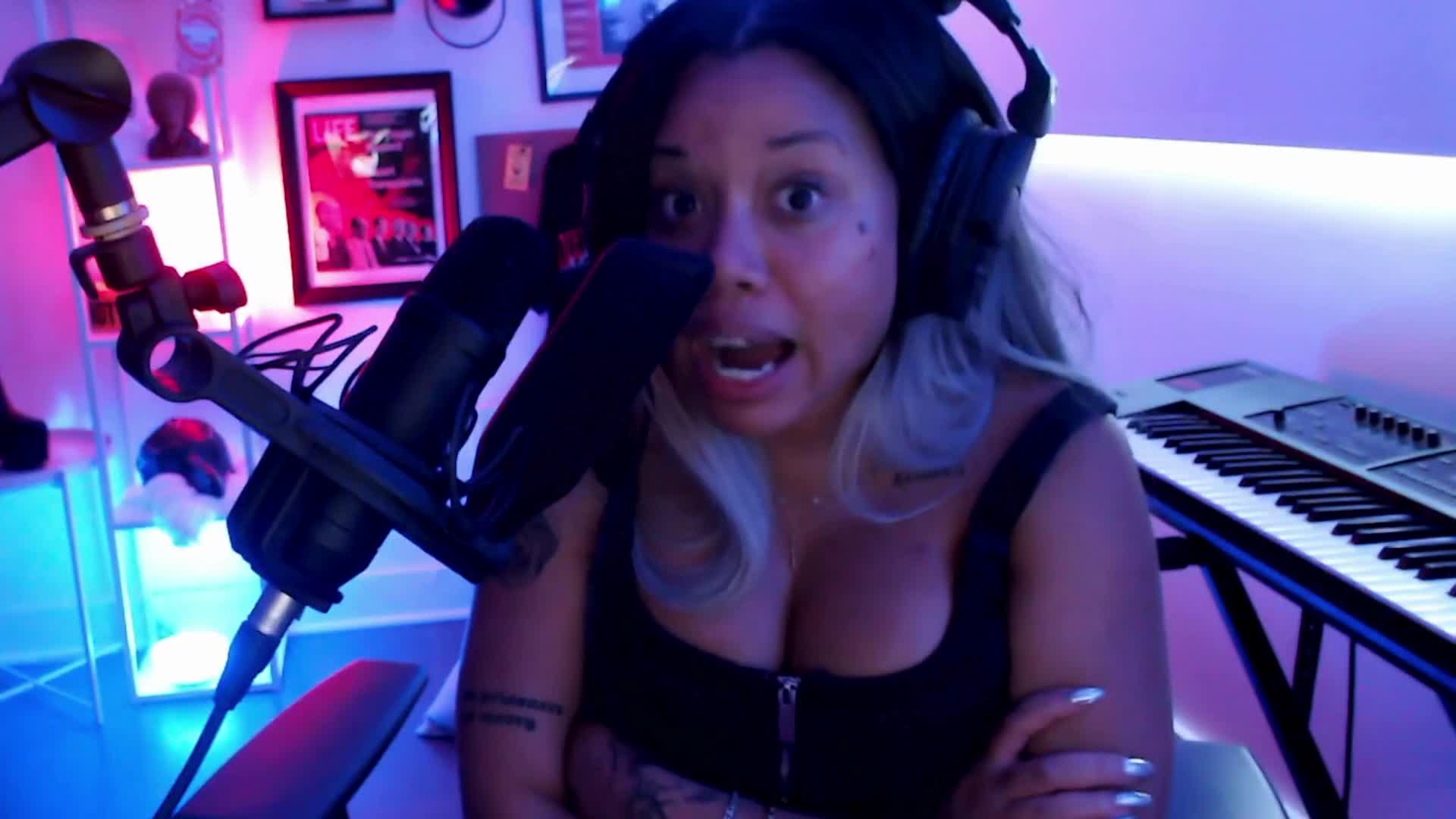 Video 1046619 from Ericka Bozeman aka BigBossBoze