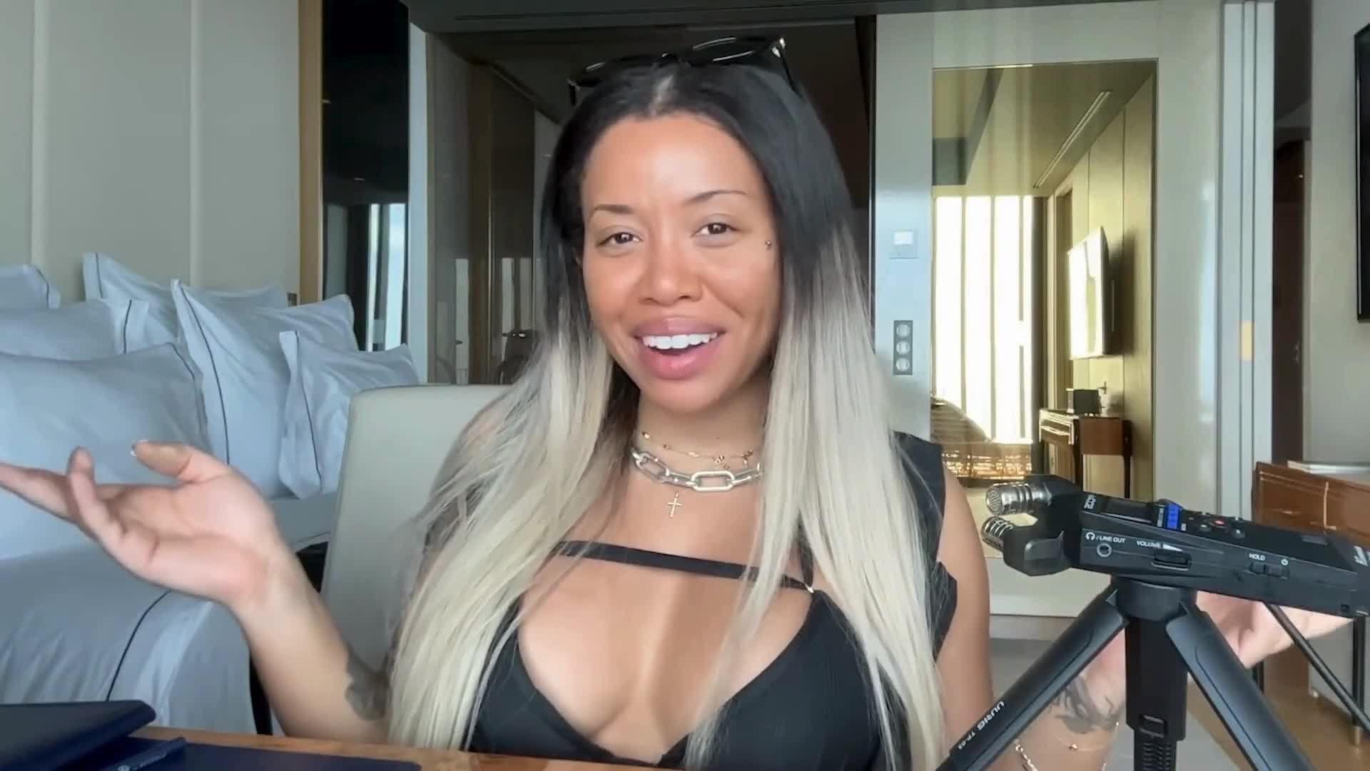 Video 1046626 from Ericka Bozeman aka BigBossBoze