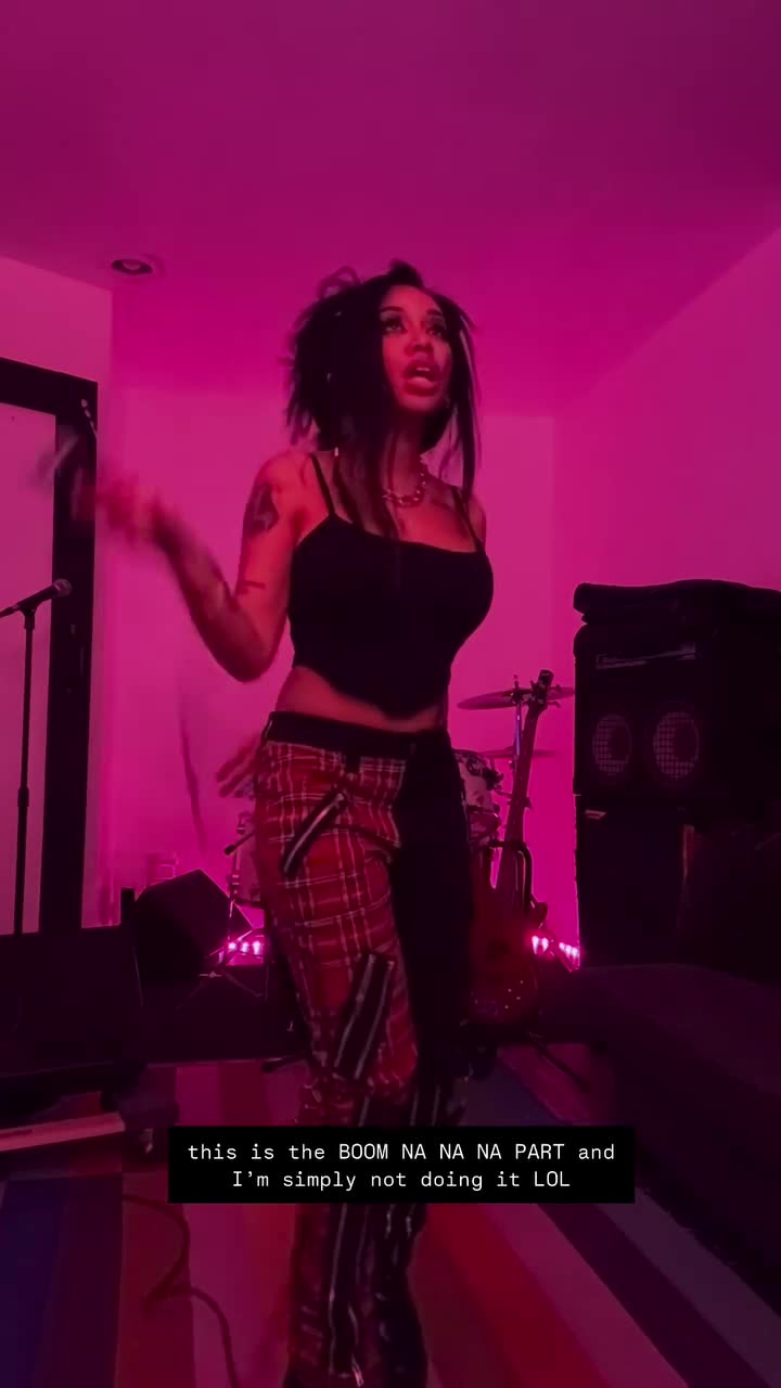 Video 1046627 from Ericka Bozeman aka BigBossBoze