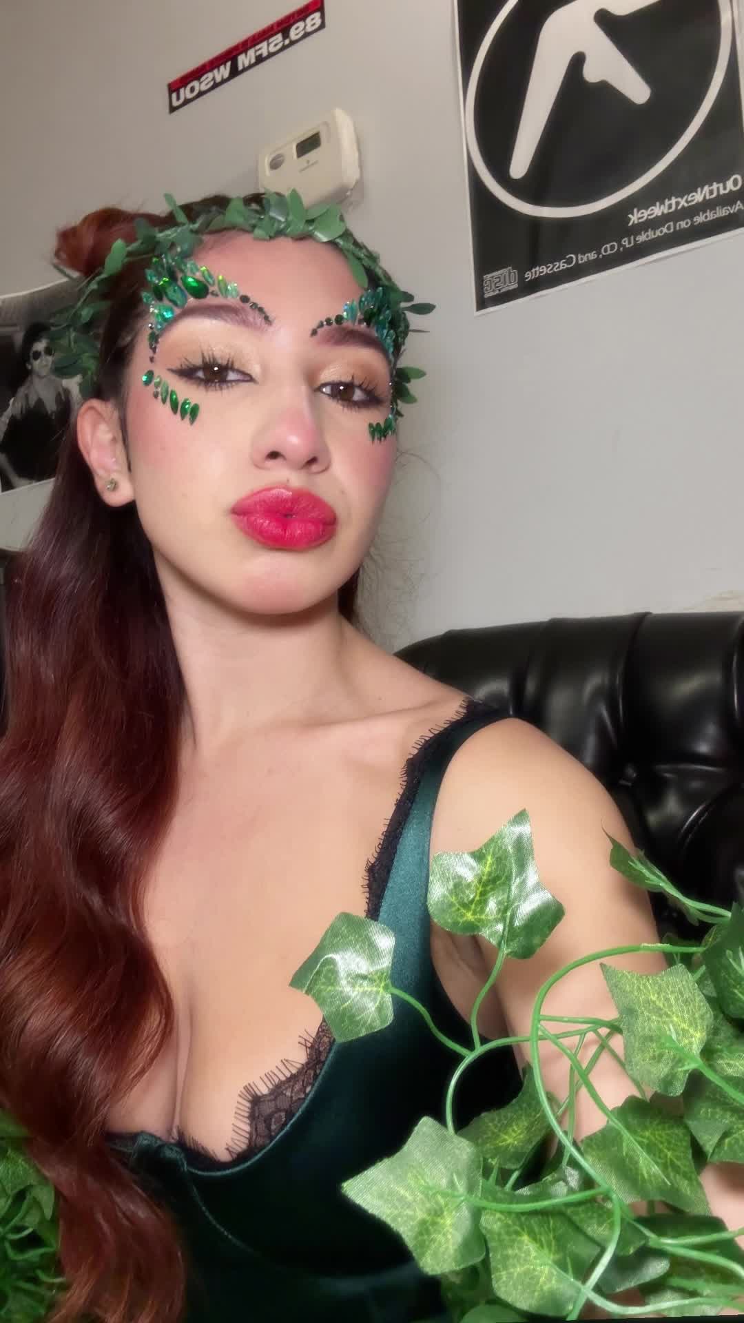 Video 1046699 from Dominique Arrona