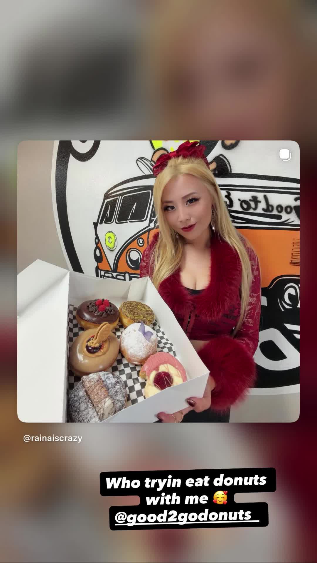 Video 1046955 from Raina Huang